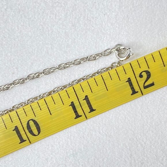 Pendant Necklace Ornate Pewter Cross Silver Tone Spiral Chain - Picture 7 of 8